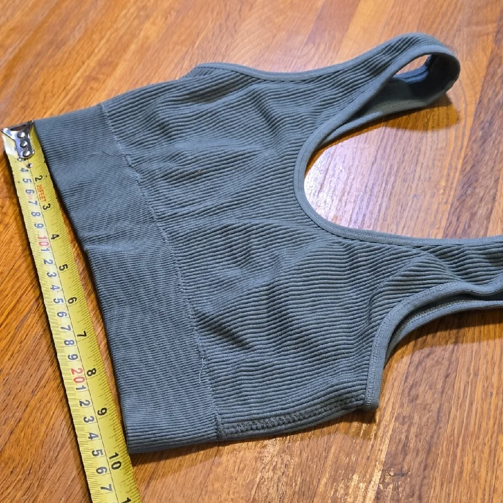 Aerie Women Small Olive Green Ribbed Round Neck‎ Seamless Stretch Tank Bralette